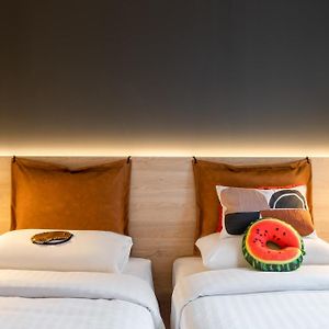 Zimmer mit zwei Einzelbetten
